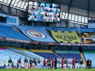 މިދިޔަ ސީޒަނުގެ އިނގިރޭސި ޕްރިމިއާ ލީގުގައި މެންޗެސްޓާ ސިޓީ އާއި ލިވަޕޫލް ބައްދަލުކުރި މެޗުގައި ދަނޑު ހުސްކޮށް