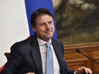 އިޓަލީގެ ޕްރައިމް މިނިސްޓަރު ޖުސެޕް ކޮންޓީ