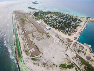 މާމިގިލި އެއަރޕޯޓުގެ ރަންވޭ: އެއަރޕޯޓުން ފުރަތަމަ ހިދުމަތް ދޭން ފަށާފައިވަނީ 2011 ގައި