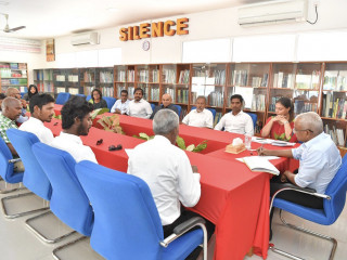 Ungoofaaru councilors were updated on the future development projects planned for the island