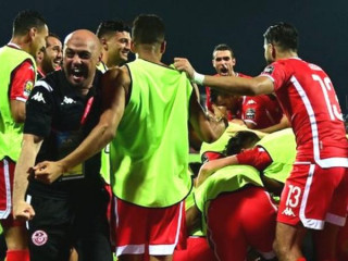 ކަޕް އޮފް ނޭޝަންސް - ޓިޔުނީސިޔާ