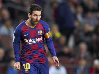 ބާސެލޯނާއަށް ކުޅެމުން އަންނަ އާޖެންޓީނާގެ ތަރި ލިއޮނެލް މެސީ