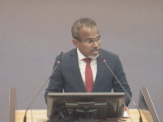 ބަންޑާރަ ނައިބް އިބްރާހިމް ރިފްއަތު ވާހަކަ ދައްކަވަނީ