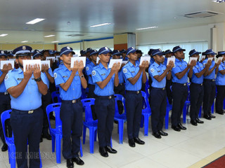 ދިވެހި ފުލުހުންގެ ހިދުމަތާ އަލަށް ގުޅުން ފަރާތްތަކުން ފުލުހުންގެ ހުވާކުރަނީ