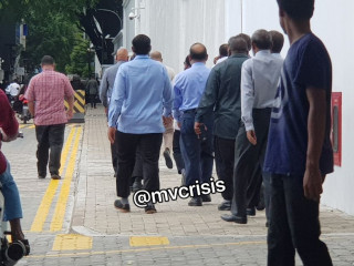 އިލްމުވެރިން ރައީސްއާ ބައްދަލު ކުރައްވަން ރައީސް އޮފީހަށް ވަޑައިގަންނަވަނީ