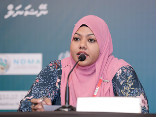 ދިވެހި ރެޑްކްރެސެންޓްގެ ސެކްރެޓަރީ ޖެނެރަލް ފާތިމަތު ހިމްނާ