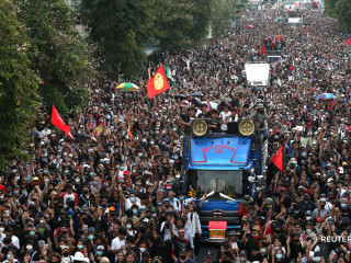 ތައިލެންޑްގައި ސިލްސިލާކޮށް ބާއްވާ މުޒާހަރާތައް މި އަހަރު ފުރަތަމަ ފެށީ ފެބްރުއަރީ މަހުގައި