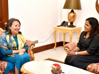 First Lady Fazna Ahmed with UNICEF\'s Regional Director for South Asia, Jean Gough