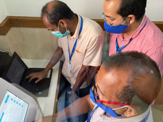 އޭޑީކޭގައި ކޮވިޑް-19 އަށް ޓެސްޓް ކުރެވޭ ޕީސީއާރު މެޝިން އިންސްޓޯލް ކުރަނީ