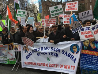 އިންޑިޔާގެ ރަށްވެހިކަމުގެ ޤާނޫނާއި ދެކޮޅަށް އެމެރިކާގައި މުޒާހަރާކޮށްފި