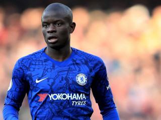 ޗެލްސީއަށް ކުޅެމުން އަންނަ ފްރާންސް މިޑްފީލްޑަރު އެންގޯލޯ ކާންޓޭ