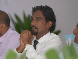 އިތުބާރު ނެތްކަމުގެ ވޯޓު ނަގާފައިވާ ތިނަދޫ ކައުންސިލްގެ ރައީސް އިބްރާހިމް އައްސަދު