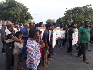 ދުވާފަރުގައި ކުރިއަށް ގެންދިޔަ އިހުތިޖާޖުގެ ތެރެއިން