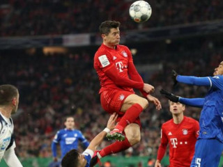 ބަޔާން އަދި ހޮފެއިންހެއިމް ބައްދަލުކުރި މެޗުގެ ތެރެއިން