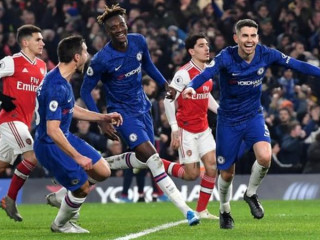 ޗެލްސީ އަދި އާސެނަލް ބައްދަލުކުރި މެޗުގެ ތެރެއިން