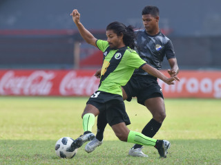 ސިފައިން އަދި ޖޭޖޭ ބައްދަލުކުރި މެޗުގެ ތެރެއިން