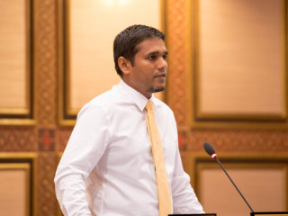 ހުޅުދޫ ދާއިރާގެ މެމްބަރު އިލްޔާސް ލަބީބް