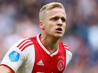 ވެން ޑެބީކް