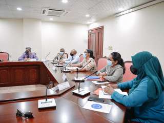 އެންޓި ކޮރަޕްޝަން ކޮމިޝަން (އޭސީސީ) މަޖިލީހުގެ މިނިވަން މުއައްސަސާތަކުގެ ކޮމިޓީގަ