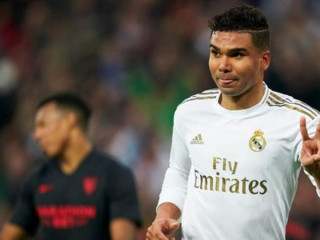 ކެސެމީރޯ - ސެވިއްޔާ މެޗުގައި ދެ ލަނޑު ޖަހައިފައިވޭ