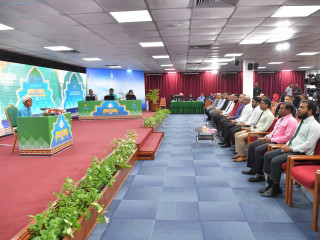 މީގެކުރިން ބޭއްވި ގުރުއާން ކިޔެވުމުގެ ގައުމީ މުބާރާތުގެ ތެރެއިން، މިފަހަރު މި މުބާރާތް ބާއްވަމުންދަނީ ބަލައިގެން ކިޔެވުމަށް ހާއްސަ މުބާރާތެއްގެ ގޮތުގައި