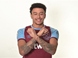 ވެސްޓް ހޭމާ ގުޅުނު އިންގްލެންޑުގެ މިޑްފީލްޑަރު ޖެސޭ ލިންގާޑް