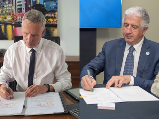 މުރާބަހާ ފައިނޭންސިންގ ފެސިލިޓީ އެއްބަސްވުމެއްގައި ސޮއިކުރުން