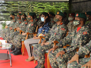 މިނިސްޓަރ އޮފް ޑިފެންސް  އަލްއުސްތާޛާ މާރިޔާ އަޙްމަދު ދީދީ ސިފައިން ބޭއްވި ހަރަކާތެއްގެ ތެރެއިން