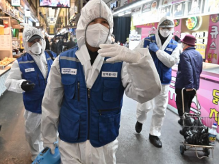 ދެކުނު ކޮރެއާއިން ކޯވިޑް-19 އިން ރައްކާތެރިވުމަށް ސަލާމަތީ ފިޔަވަޅު އަޅަނީ