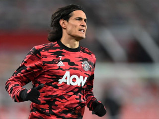 މެންޗެސްޓާ ޔުނައިޓެޑަށް ކުޅެމުން އަންނަ އުރުގުއޭގެ ފޯވާޑް އެޑިންސަން ކަވާނީ