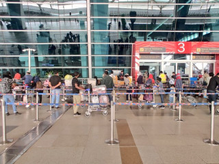 (File Photo) Maldivians stranded in India queued up for check-in for departure via repatriation flight
