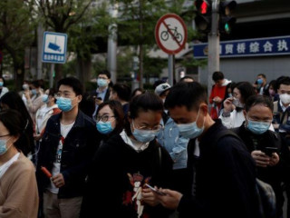 ކޮރޯނާވައިރަސް ބަލި (ކޮވިޑް-19) އެންމެ ފުރަތަމަ ފެނުނީ، 2019 ވަނަ އަހަރުގެ ޑިސެމްބަރުގެ ފަހު ކޮޅު ޗައިނާގެ ވޫހާން އިން