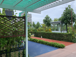 ލޮނުޒިޔާރަތް ޕާކު