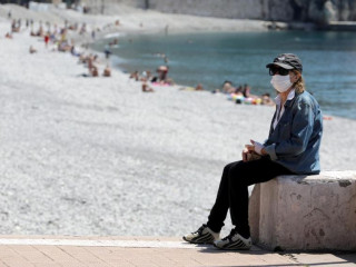 ފަރަންސޭސްވިލާތުގައި ލޮކްޑައުން އުވާލިތާ ދެ ހަފުތާ، ވައިރަސް ޖެހޭ އަދަދު ދަށަށް