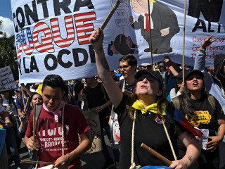 ކޮލަމްބިއާގައި ކުރެވެމުންދާ މުޒާހަރާ