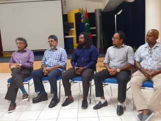 ކަސްޓަމްސްގައި ބޭއްވި ނޫސްވެރިންގެ ބައްދަަލުވުގައި ބައިވެރިވި ބައެއް ވިޔަފާރިވެރިން