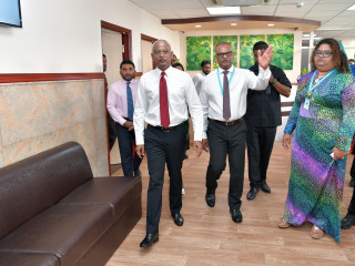 އައިޖީއެމްއެޗްގެ ސީއީއޯ ސަލީމް، ރައީސް ސޯލިހާއެކު