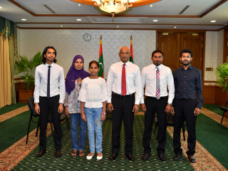 ރައީސް އިބްރާހިމް މުހައްމަދު ސާލިޚު ފާތިމަތު ދީމާ އަށް މަރުހަބާ ވިދާޅުވަނީ