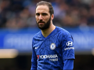 ޗެލްސީން އެއްބަސްވުން އާނުކުރުމުން، ހިގުއެން އެނބުރި ޔުވެންޓަސްއަށް!