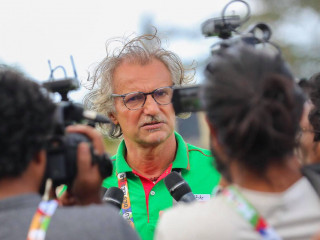 ގައުމީ ކޯޗު ޕީޓާ ސެގާޓް