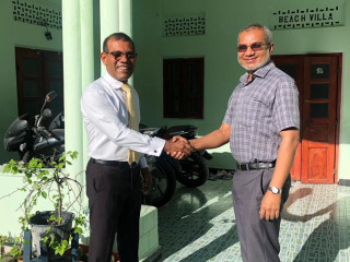 ޖެެނެރަލް ޑީޑީ އާއި ރައީސް ނަޝީދު