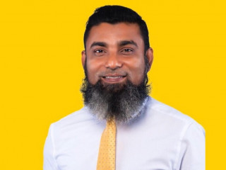 ޗީފް އޮމްބަޑްސްޕަރސަންގެ މަޤާމަށް އައްޔަން ކުރެއްވީ ނ. މާފަރު އީޓުޖެހިގެ ޢަބްދުއްސަލާމް ޢާރިފް