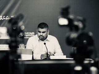 ކޮވިޑް-19 ޓާސްކްފޯހުގެ ތަރުޖަމާނު މަބްރޫކު އަޒީޒް- މަބްރޫކު ވަނީ ނިޔާވި މީހާގެ ތަފްސީލުތައް ހިއްސާ ކުރައްވާފައި