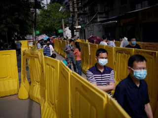 ވުހާންގެ މީހުން ޓެސްޓް ހެދުމަށް ކިޔު ހަދާފައި