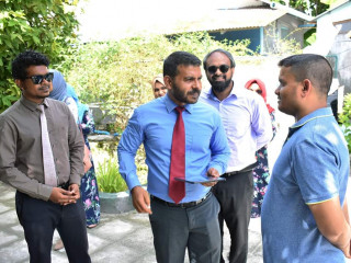 މަގުމަތީގައި ހުރި ތަކެތި ނަގަން ފުވައްމުލައް ސިޓީ ކައުންސިލުން އިލްތިމާސްކޮށްފި