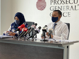 ޕްރޮސެކިއުޓަރ ޖެނެރަލް (ޕީޖީ) ހުސައިން ޝަމީމް އަންގާރަ ދުވަހު އޮތް ނޫސްވެރިންގެ ބައްދަލުވުމުގައި ވާހަކަ ދައްކަވަނީ