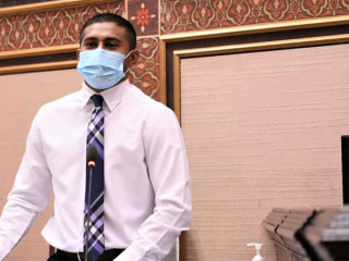 ކުޅިވަރާ ބެހޭ ވަޒީރު އަޙްމަދު މަޙްލޫފް ހޯމަ ދުވަހުގެ ޖަލްސާގައި