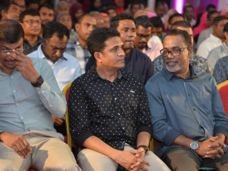 ޖޭޕީއާ ގުޅިވަޑައިގެންނެވީ ބައެއް މެމްބަރުންނާއި އެކު އަދުރޭ އާއި އެކު