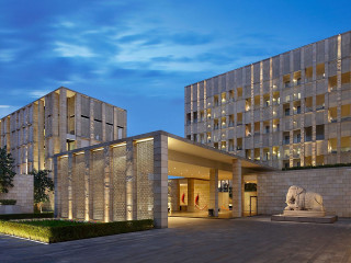 ދިއްލީގެ މަތީފަންތީގެ ހޮޓަލެއް: 25 ހޮޓާ ބޭނުންކުރަން ނިންމާފައިވާ ކަމަށް މީޑީއާތަކުން ރިޕޯޓްކުރޭ