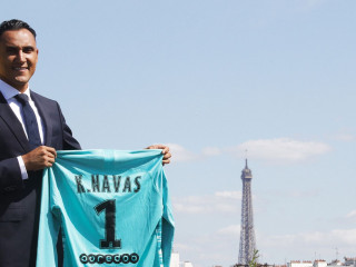 ކޭލޯ ނަވާސް